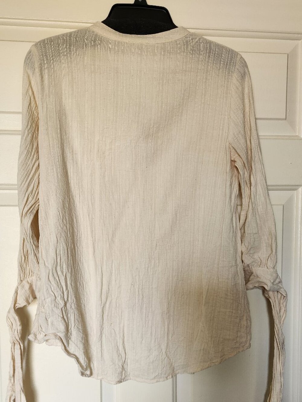 Doe & Rae Cream Blouse - Picture 3 of 4